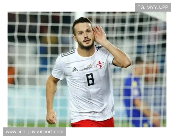 卡扎伊什维利第25球！推射破门，领跑射手榜冲击金靴，扎卡左后卫